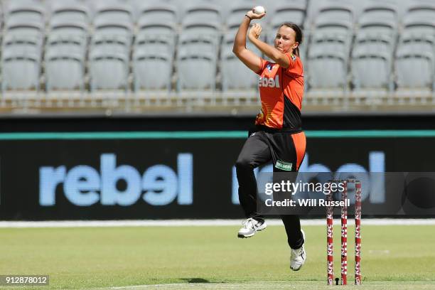 Piepa Cleary of the Scorchers bowls during the Women's Big Bash League match between the Sydney Thunder and the Perth Scorchers at Optus Stadium on...