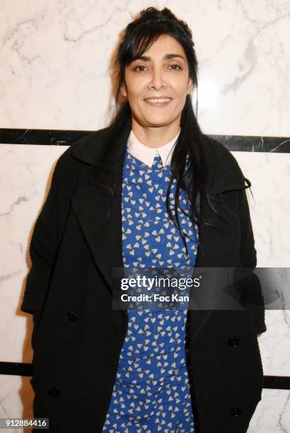 Acttress Fatima Adoum attends "Voyoucratie" premiere at Publicis Champs Elysees on January 31, 2018 in Paris, France.