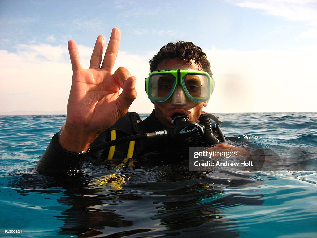 Underwater diving picture of scuba diver