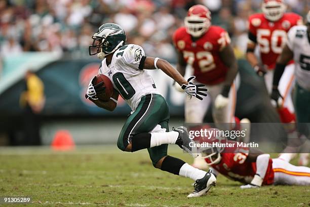 Wide receiver DeSean Jackson of the Philadelphia Eagles runs for a touchdown after a catch during a game against the Kansas City Chiefs on September...