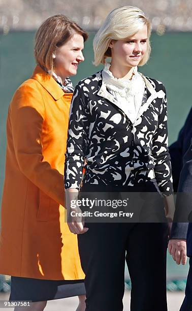 Elizabeth Smart , stands with her mother Louis Smart after Elizabeth Smart testified, for the first time, in a competency hearing for her kidnapper...