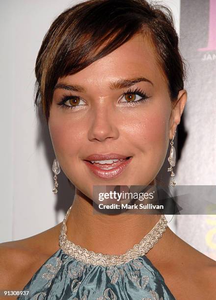 607 Arielle Kebbel 2007 Stock Photos, High-Res Pictures, and Images ...