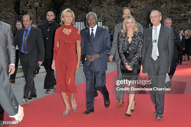 Valerie Pecresse, Koffi Annan, Melanie Laurent attend "Beds Are Burning" song launch by Kofi Annan and Havas Worldwide at Universite Paris Descartes...