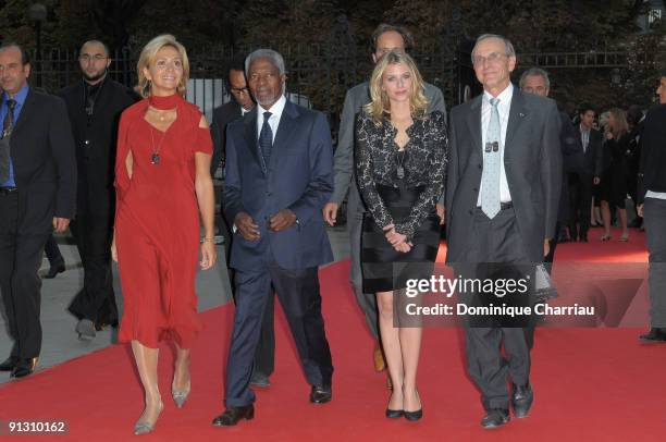 Valerie Pecresse, Koffi Annan, Melanie Laurent attend "Beds Are Burning" song launch by Kofi Annan and Havas Worldwide at Universite Paris Descartes...