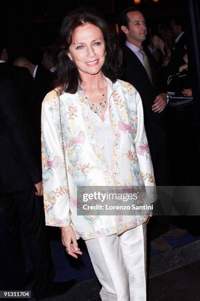 Jaqueline Bisset attends the Opening of Montblanc Paris Flagship at 7, rue de la Paix on October 1, 2009 in Paris, France.