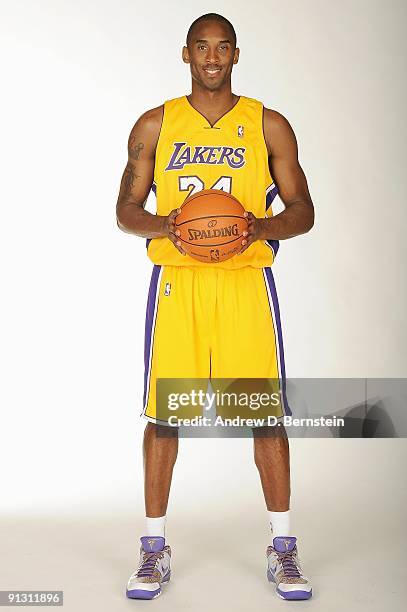 Kobe Bryant of the Los Angeles Lakers poses for a portrait during 2009 NBA Media Day on September 29, 2009 at Toyota Sports Center in El Segundo,...