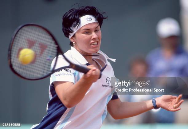 Martina Hingis of Switzerland in action during the French Open Tennis Championships at the Stade Roland Garros circa May 1998 in Paris, France.