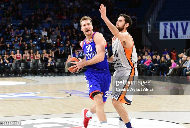 Zoran Dragic, #30 of Anadolu Efes Istanbul competes with Joan Sastre, #30 of Valencia Basket during the 2017/2018 Turkish Airlines EuroLeague Regular...