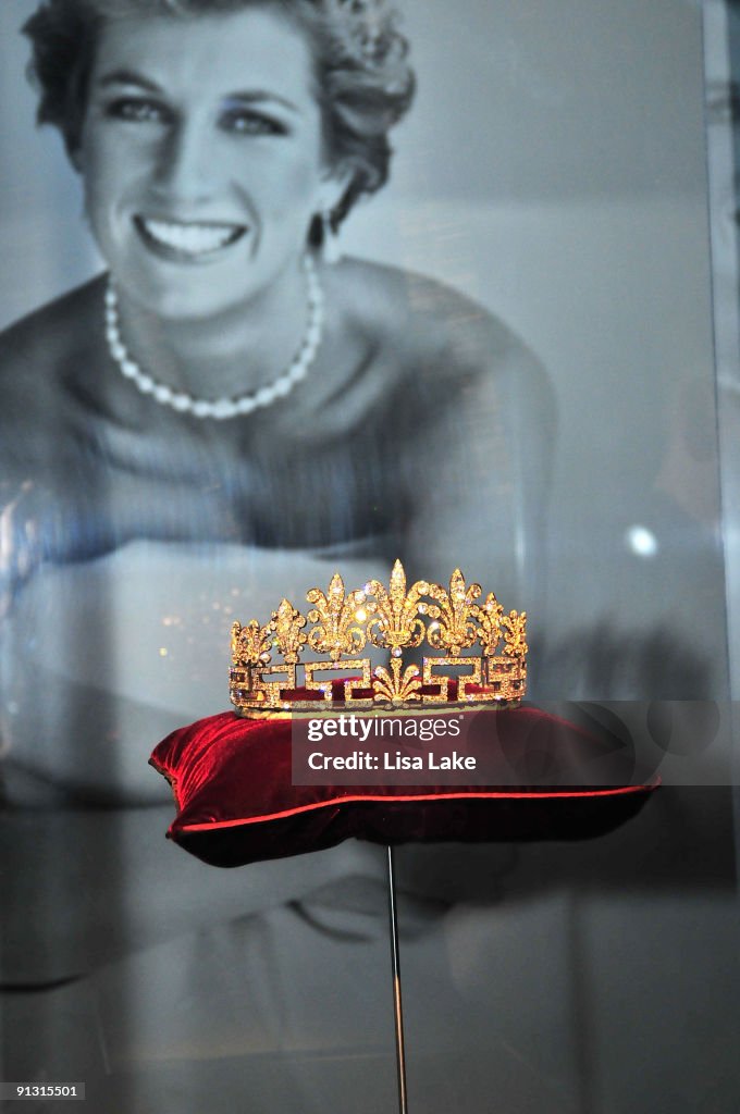 National Constitution Center Hosts "Diana: A Celebration" - Reception