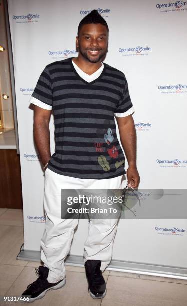 Carl Anthony Payne II attends 8th Annual Operation Smile Pre-Gala Kick-Off Reception at Lladro Boutique on October 1, 2009 in Beverly Hills,...