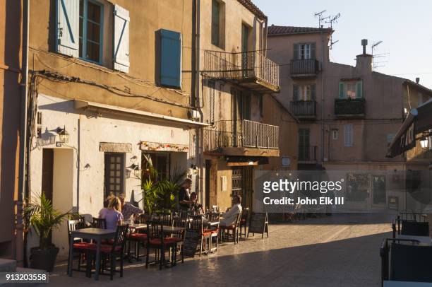 Cafe St Tropez Photos and Premium High Res Pictures - Getty Images