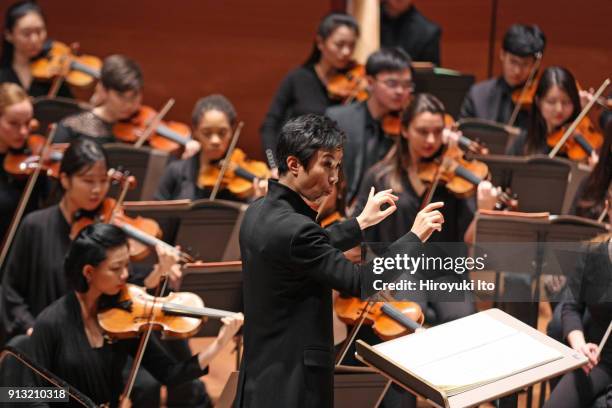 Chen Lin conducts the Juilliard Orchestra in Chen Qigang's "Luan Tan" at Alice Tully Hall on Friday night, January 26, 2018. The concert was part of...