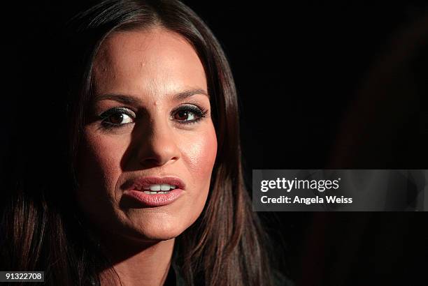 Singer/songwriter Kara DioGuardi attends the Country Music Hall of Fame and Museum's annual 'All for the Hall Los Angeles' Benefit at Club Nokia on...