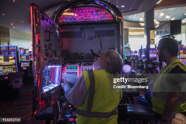 Slot Tech Concord Resort Hotel Photos and Premium High Res Pictures - Getty Images