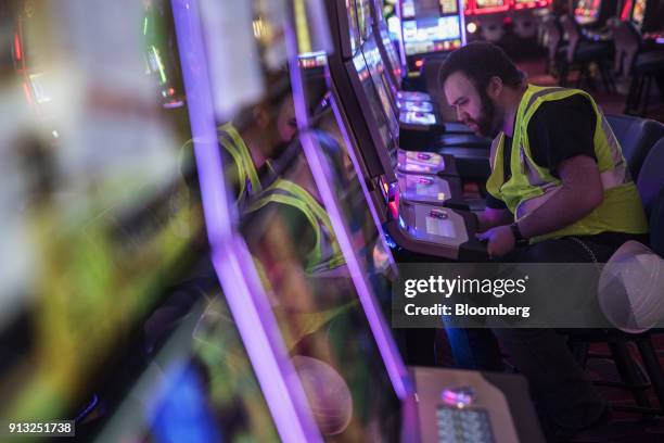 Slot Tech 42 Resorts World Catskills Stock Photos, High-Res Pictures, and Images ...