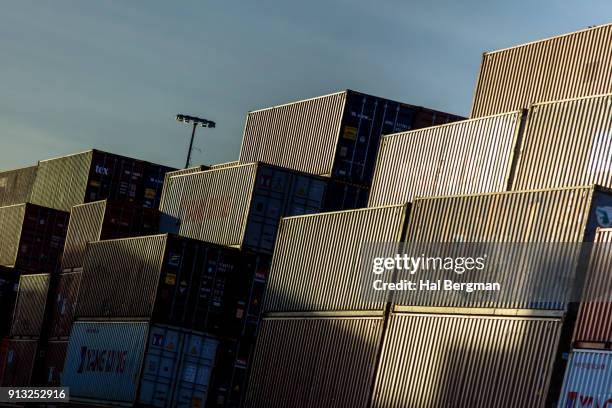 Container Shadow 864 Shadowy Stock Photos, High-Res Pictures, and Images - Getty Images