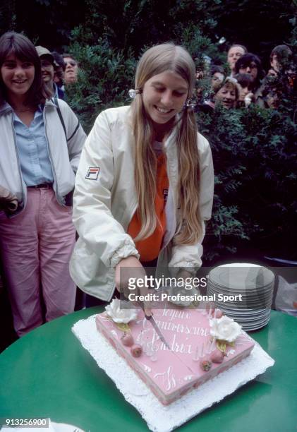Andrea Jaeger of the USA celebrates her sixteenth birthday with a cake during the French Open Tennis Championships at the Stade Roland Garros on June...