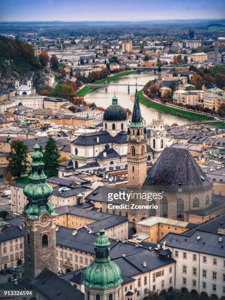 aerial view from the roof of hohensalzburg fortress in the city of salzburg, austria - giardini di mirabell foto e immagini stock