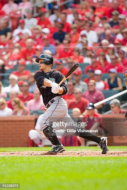 Cody Ross of the Florida Marlins bats against the St. Louis Cardinals on September 16, 2009 at Busch Stadium in St. Louis, Missouri.