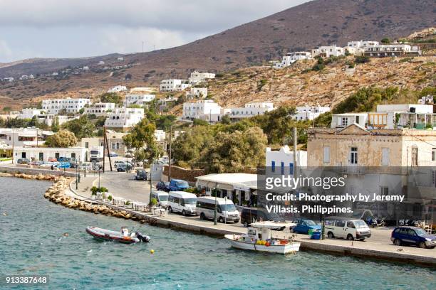 port of ios, the cyclades, greece - ios grécia imagens e fotografias de stock