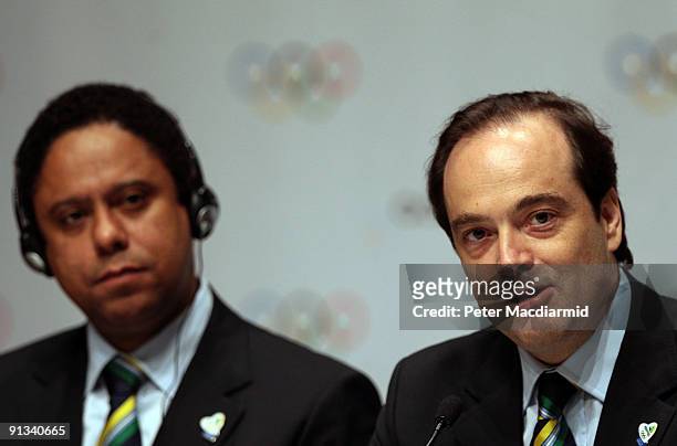 Brazilian Minister of Sport Orlando Silva and Carlos Roberto Osório attend a press conference after the Rio 2016 presentation on October 2, 2009 at...