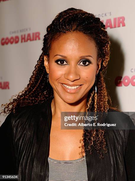 Actress Tracie Thoms arrives at the premiere of Roadside Attractions' "Good Hair" on October 1, 2009 in Westwood, Los Angeles, California.