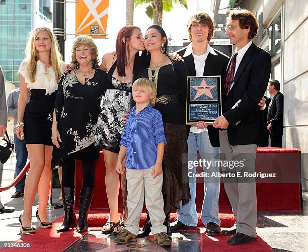 Singer Crystal Gayle and family at the star ceremony honoring Crystal Gayle on October 2, 2009 in Hollywood, California.