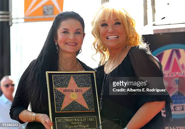 Singer Crystal Gayle and singer Tanya Tucker at the star ceremony honoring Crystal Gayle on October 2, 2009 in Hollywood, California.