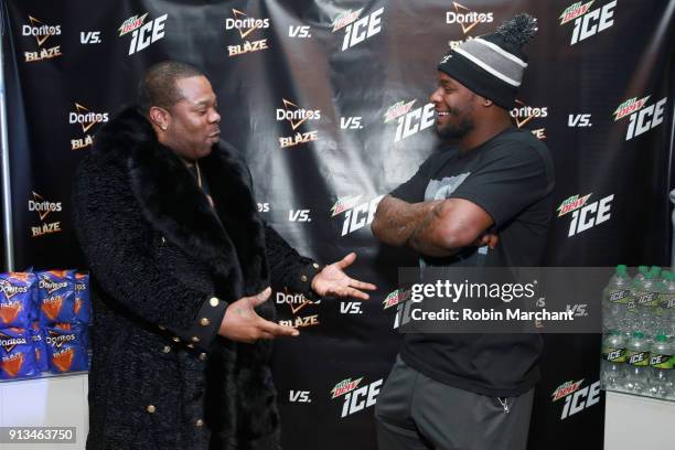 Busta Rhymes and LeVeon Bell from the Pittsburgh Steelers go head to head with Mtn Dew ICE and Doritos Blaze at the Mall of America on February 2,...