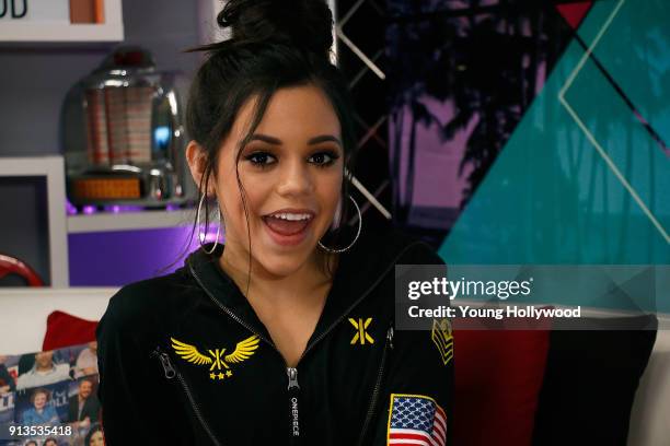 Jenna Ortega Visits Young Hollywood Studio Photos and Premium High Res