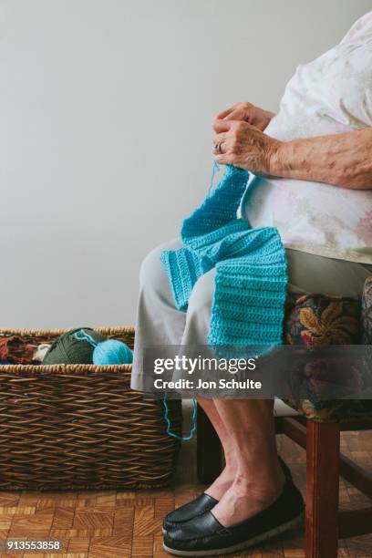 senior woman knitting - west chester, ohio stock pictures, royalty-free photos & images