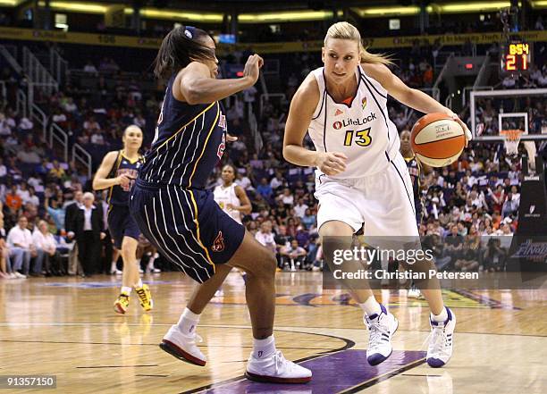 Penny Taylor of the Phoenix Mercury drives the ball against the Indiana Fever in Game Two of the 2009 WNBA Finals at US Airways Center on October 1,...