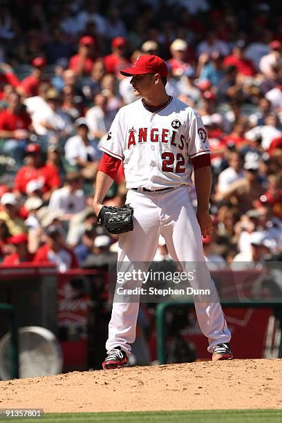 Pitcher Scott Kazmir of the Los Angeles Angels of Anaheim throws a pitch against the New York Yankees on September 23, 2009 at Angel Stadium in...