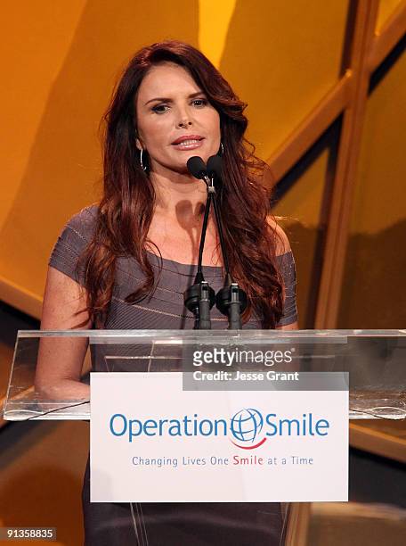 Roma Downey attends the Operation Smile's 8th Annual Smile Gala at The Beverly Hilton Hotel on October 2, 2009 in Beverly Hills, California.