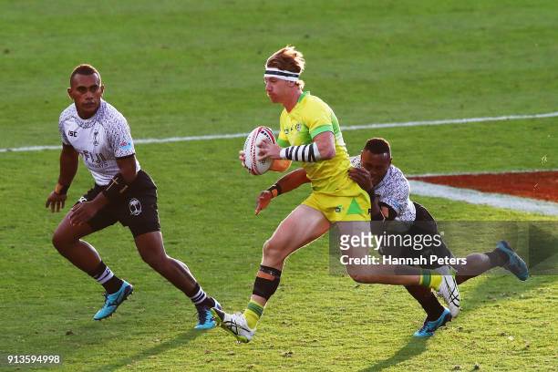Ben O'Donnell of Australia makes a break against Fiji during the 2018 New Zealand Sevens at FMG Stadium on February 3, 2018 in Hamilton, New Zealand.