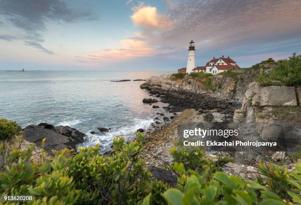 portland head light - cape elizabeth, me., usa - portland maine imagens e fotografias de stock