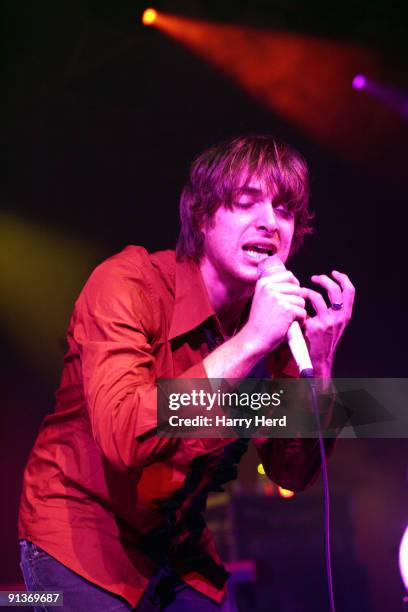 Paolo Nutini performs on stage at the BIC on October 2, 2009 in Bournemouth, England.