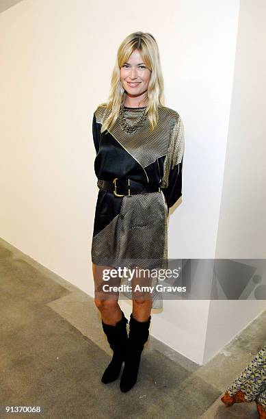 Actress Melissa Keller at the Blum and Poe Gallery Inaugural Preview and 15th Anniversary Event on October 2, 2009 in Los Angeles, California.