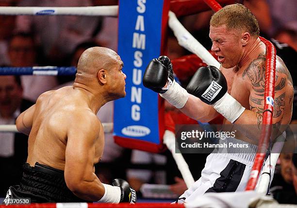David Tua knocks Shane Cameron back into the ropes during their heavyweight fight at Mystery Creek on October 3, 2009 in Hamilton, New Zealand.