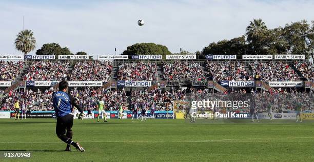 Paul Henderson of the Fury takes a goal kick during the round nine A-League match between the Perth Glory and the North Queensland Fury at Members...