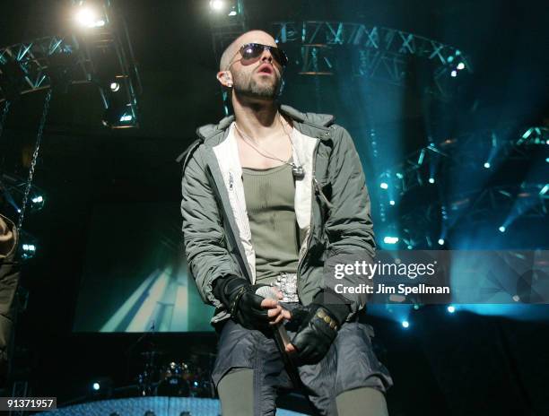 Yandel of Wisin y Yandel performs at Madison Square Garden on October 2, 2009 in New York City.