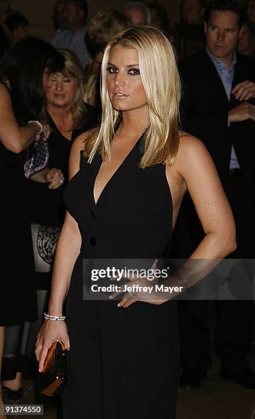 Singer Jessica Simpson arrives at Operation Smile's 8th Annual Smile Gala at The Beverly Hilton Hotel on October 2, 2009 in Beverly Hills, California.