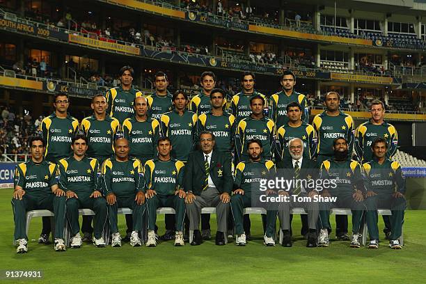 The Pakistan team pose for a photo during the ICC Champions Trophy 2nd Semi Final match between New Zealand and Pakistan played at Wanderers Stadium...