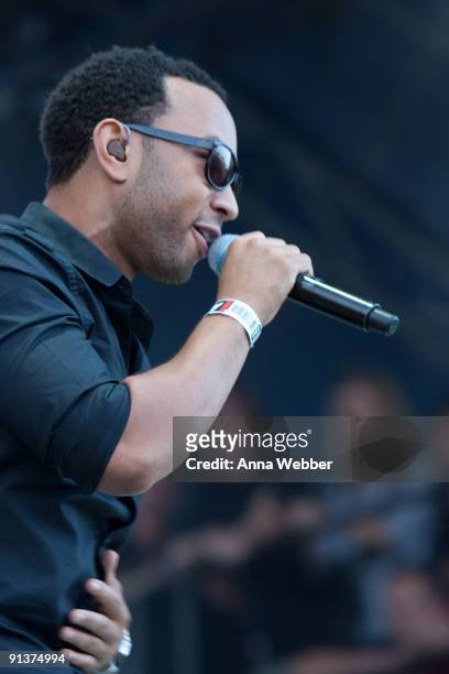 John Legend performs on day 1 of the Austin City Limits Music Festival at Zilker Park on October 2, 2009 in Austin, Texas.