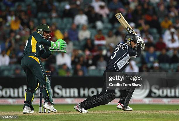 Ross Taylor of New Zealand hits out during the ICC Champions Trophy 2nd Semi Final match between New Zealand and Pakistan played at Wanderers Stadium...