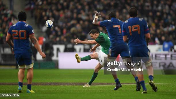 Jonathan Sexton of Ireland drops a long range goal to win the match for Ireland in the NatWest Six Nations match between France and Ireland at Stade...