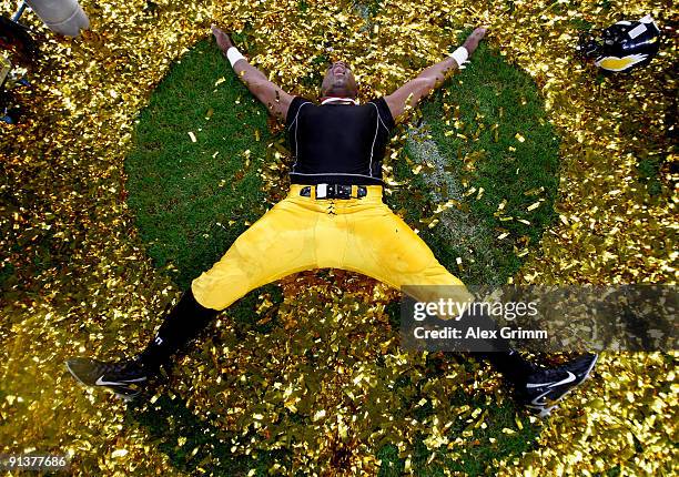 Albert Thompson of Berlin celebrates after winning the American Football final German Bowl XXXI between Berlin Adler and Kiel Baltic Hurricanes at...