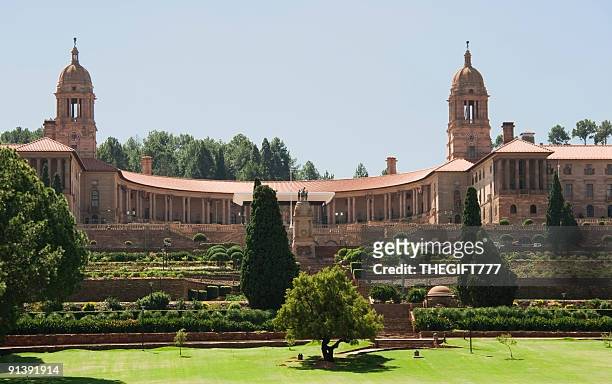 large union buildings in the heart of south africa - pretoria stock pictures, royalty-free photos & images
