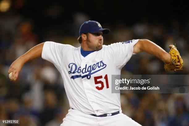 Jonathan Broxton of the Los Angeles Dodgers pitches against the Colorodo Rockies on October 3, 2009 in Los Angeles, California.