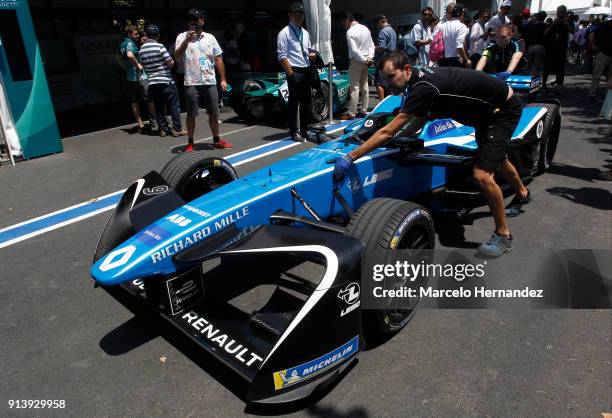 Mechanics take the car from Nicolas Prost of France, Renault e.dams to the track during the ABB Formula-E Antofagasta Minerals Santiago E-Prix on...